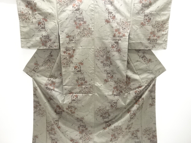 未使用品　色紙に花模様織出し西陣伝承紬着物